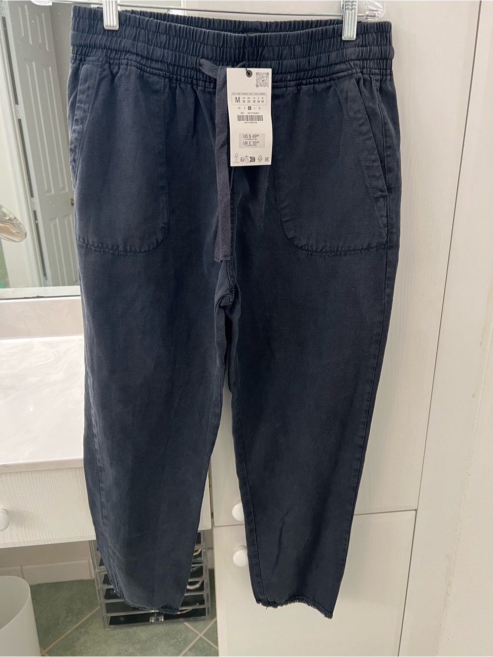 Zara Navy Cropped Drawstring Jogger Pants